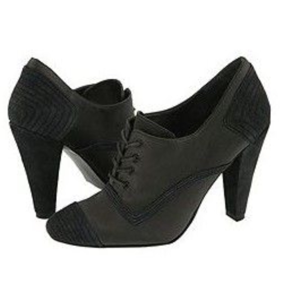 NINE WEST Tenant Black Satin High Heel Lace-up Shootie Size 8.5M NIB